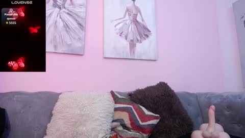 Connie online show from November 2025 08:24:02 PM