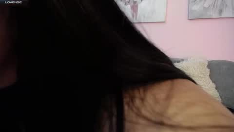 Connie online show from November 2025 08:13:02 PM