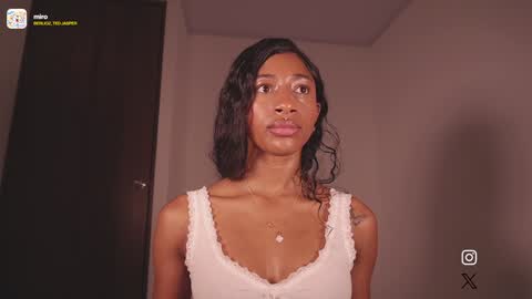 Snapshot of connie_west0 chatting on January 2025 10:32:02 PM   independent model online show from January 2025 10:32:02 PM