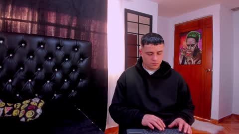 Connor Smith online show from December 2024 12:01:02 PM