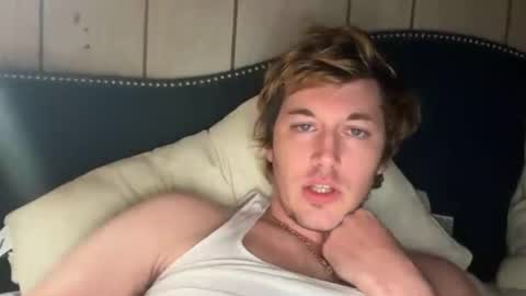 Snapshot of conortho96 chatting on June 2026 06:44:01 AM conortho96 online show from June 2026 06:44:01 AM