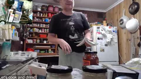 Snapshot of cookieliquor chatting on September 2025 08:52:01 PM Cookie - I do cooking streams occasionally. Next stream  online show from September 2025 08:52:01 PM