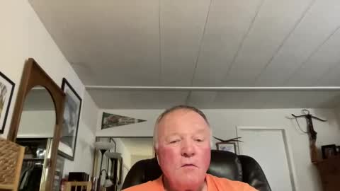 Snapshot of cookoosnest chatting on November 2025 04:33:01 AM cookoosnest online show from November 2025 04:33:01 AM