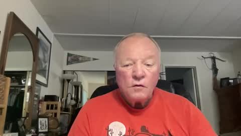 Snapshot of cookoosnest chatting on November 2025 03:39:01 PM cookoosnest online show from November 2025 03:39:01 PM