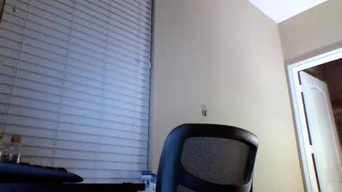 Snapshot of cooldude122222 chatting on January 2025 03:40:02 AM cooldude122222 online show from January 2025 03:40:02 AM