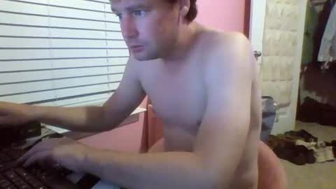 Snapshot of cooldude122222 chatting on October 2025 11:19:01 AM cooldude122222 online show from October 2025 11:19:01 AM