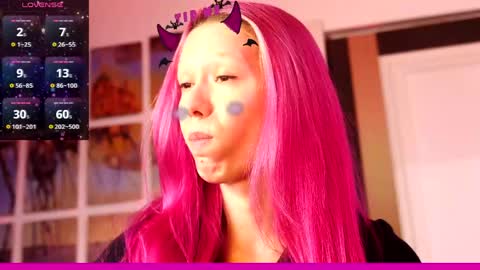 Snapshot of coolteacher chatting on June 2026 11:56:02 AM Ginger The Cringer online show from June 2026 11:56:02 AM