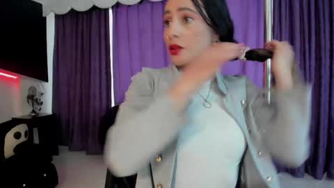 Coral  online show from September 2025 12:38:02 PM