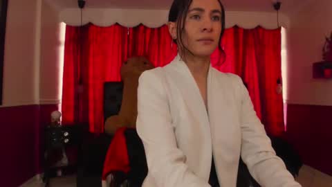 Coral  online show from September 2025 01:12:02 PM