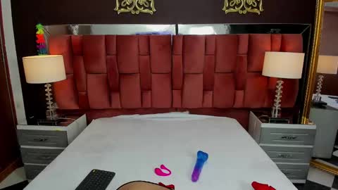 coralharmon online show from January 2025 08:05:02 PM