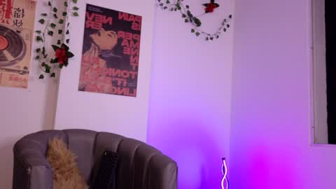 Snapshot of coraliebronson chatting on June 2026 12:32:02 AM Coralie Bronson online show from June 2026 12:32:02 AM
