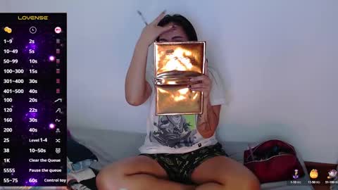 Snapshot of coraline2911 chatting on January 2025 10:43:02 AM coraline2911 online show from January 2025 10:43:02 AM