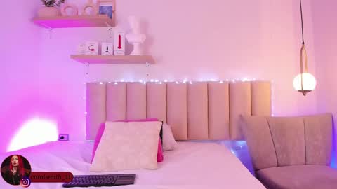 Coral Smith online show from February 2025 05:48:02 PM