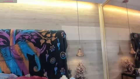 Cori online show from September 2025 04:03:01 AM