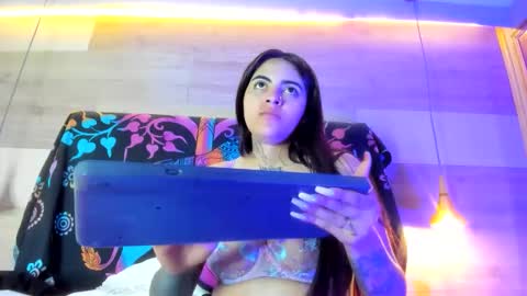 Snapshot of cori_paige chatting on February 2026 04:06:01 AM Cori online show from February 2026 04:06:01 AM