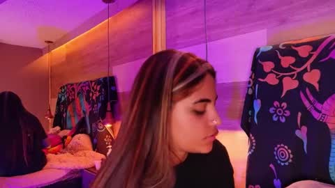 Snapshot of cori_paige chatting on February 2026 04:22:01 AM Cori online show from February 2026 04:22:01 AM