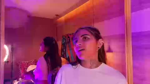 Snapshot of cori_paige chatting on February 2026 04:12:02 AM Cori online show from February 2026 04:12:02 AM