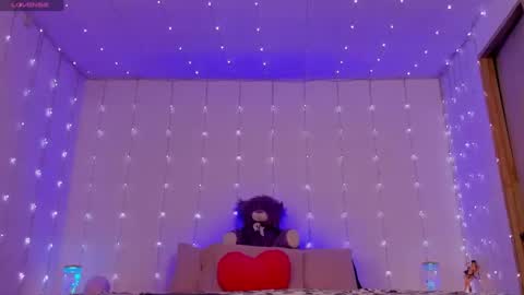 Corin Soto online show from December 2024 01:06:01 PM