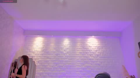 Corinne Russo online show from January 2025 03:47:01 AM