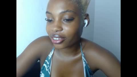 cornxcunt online show from November 2025 03:58:02 PM