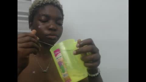 cornxcuntx online show from October 2025 02:52:01 AM