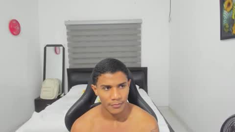 Ethan  online show from February 2026 11:38:02 PM