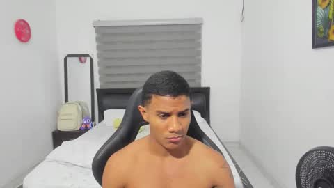 Ethan  online show from March 2026 11:27:02 PM