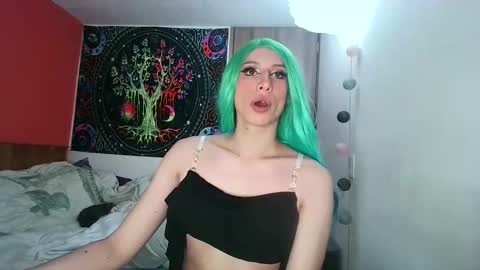 Snapshot of cosmic_crystal chatting on February 2025 10:42:02 PM cosmic_crystal online show from February 2025 10:42:02 PM