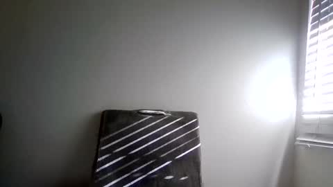 Snapshot of cosmiccoquette chatting on September 2025 10:59:02 PM mamimaritza online show from September 2025 10:59:02 PM