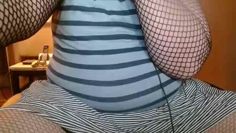 Snapshot of cosmicjones88 chatting on December 2024 01:06:02 PM cosmicjones88 online show from December 2024 01:06:02 PM