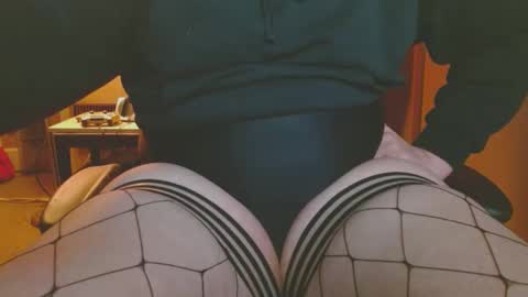 Snapshot of cosmicjones88 chatting on January 2025 08:09:01 AM cosmicjones88 online show from January 2025 08:09:01 AM