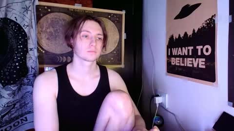 Snapshot of cosmonudes chatting on February 2025 03:09:02 AM Barry online show from February 2025 03:09:02 AM