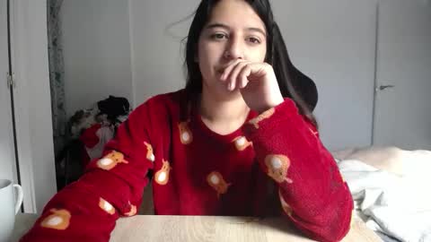 costantine helena24 online show from December 2025 10:24:02 AM