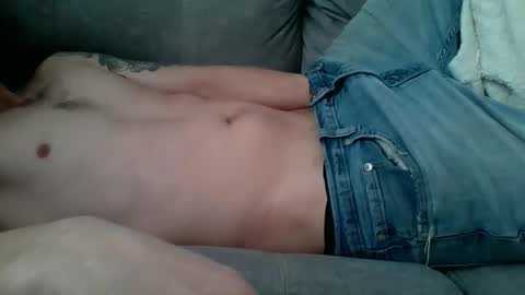 Kylenaughtybi89 online show from February 2026 03:29:02 PM