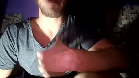 Snapshot of couple1622 chatting on November 2025 11:19:02 PM couple1622 online show from November 2025 11:19:02 PM