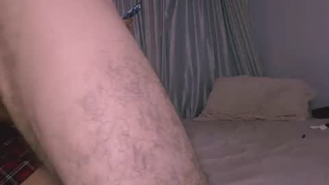 Snapshot of couple_sexxo chatting on June 2026 05:19:02 AM Couple sexxo online show from June 2026 05:19:02 AM