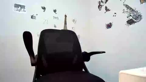 coupleeswetthott online show from January 2026 01:42:02 AM