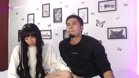 Juli and Liam online show from February 2025 07:49:01 AM