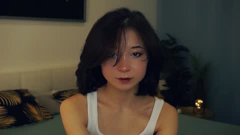 Yui online show from February 2025 07:51:02 AM