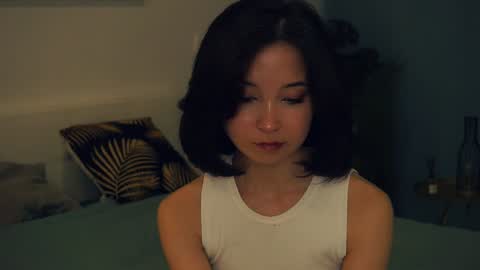 Yui online show from February 2025 10:07:02 AM