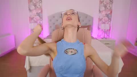 cozymell online show from February 2026 01:47:01 PM