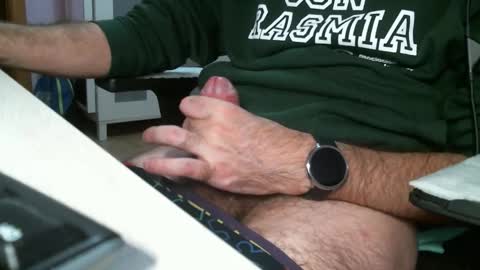 Snapshot of cpg17 chatting on November 2025 10:10:02 PM cpg17 online show from November 2025 10:10:02 PM