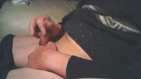 Snapshot of cplmature87 chatting on December 2024 11:17:01 PM cplmature87 online show from December 2024 11:17:01 PM