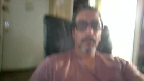 Snapshot of cq1er chatting on October 2025 07:03:01 PM Alejandro online show from October 2025 07:03:01 PM