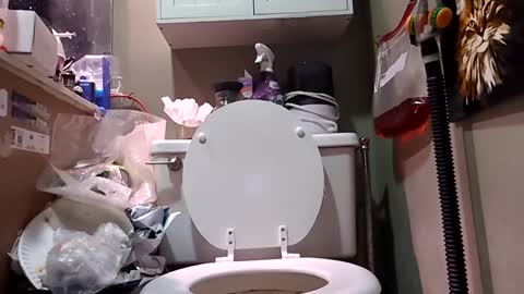 Snapshot of crackback_kyd chatting on March 2025 09:27:02 PM crackback_kyd online show from March 2025 09:27:02 PM