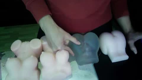 Craker online show from December 2025 06:22:01 AM