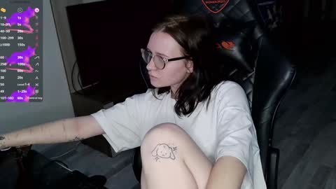 Snapshot of crash_test13 chatting on December 2024 12:19:02 AM crash_test13 online show from December 2024 12:19:02 AM