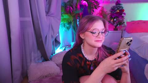 Sonya online show from December 2024 01:24:01 AM