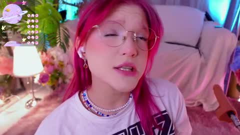 Sonya online show from February 2025 03:20:02 PM