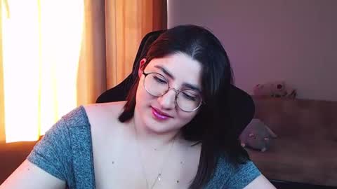 Snapshot of crazy_bunya chatting on July 2026 01:39:02 PM Crazy Bunya online show from July 2026 01:39:02 PM